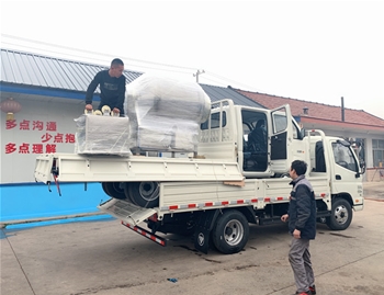 匯品600L真空滾揉機真空滾揉機、200L不銹鋼料車發(fā)往河南平頂山