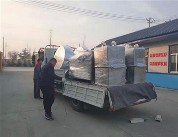 夾層鍋，真空包裝機(jī)，料車(chē)。晾肉推車(chē)發(fā)往安徽