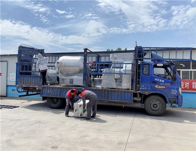 滾揉機(jī)、行星炒鍋、上料器、料車發(fā)貨安徽合肥