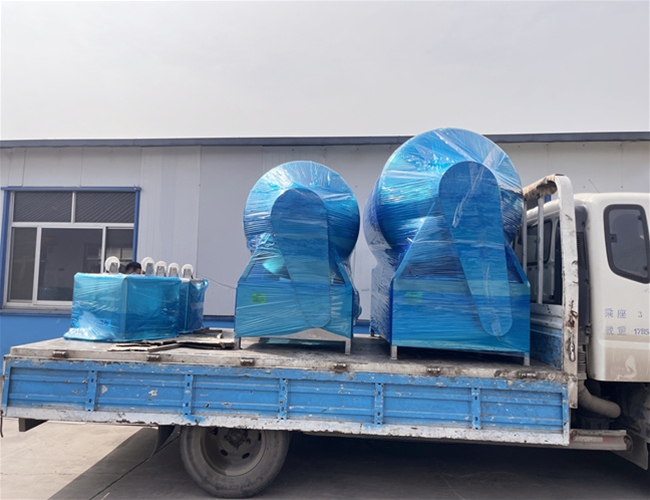 匯品1200L滾揉機(jī)1臺(tái)600L滾揉機(jī)1臺(tái)，200L不銹鋼料車(chē)2臺(tái)發(fā)貨安徽合肥