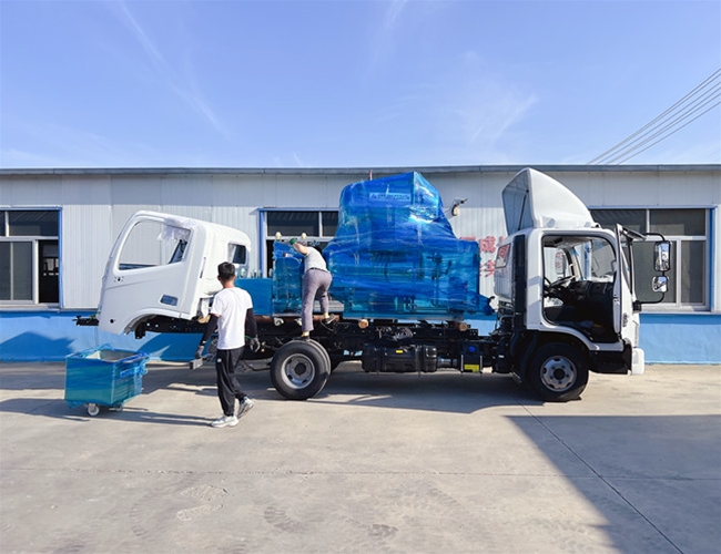 700雙層殺菌鍋、料車(chē)，直達(dá)車(chē)發(fā)貨河南  源頭工廠(chǎng)，質(zhì)量保障，價(jià)格透明，售后無(wú)憂(yōu)，歡迎咨詢(xún)